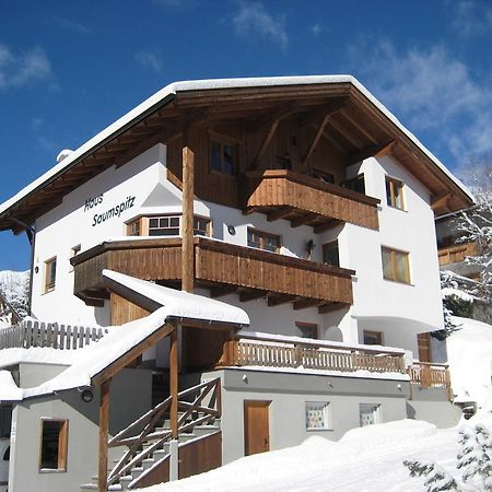 Haus Saumspitz Apartamento Sankt Anton am Arlberg Exterior foto