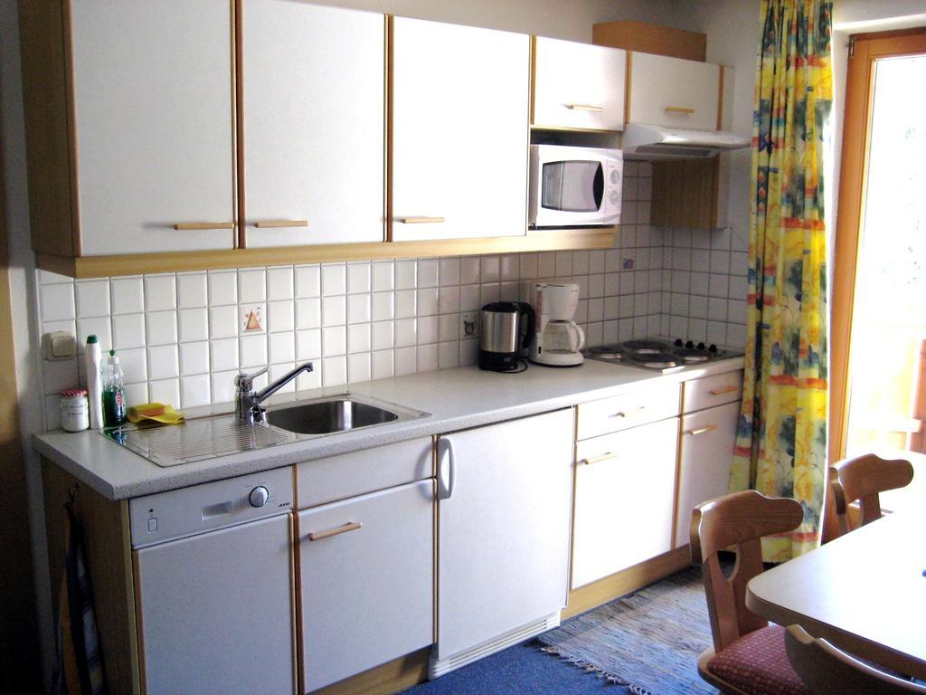 Haus Saumspitz Apartamento Sankt Anton am Arlberg Quarto foto