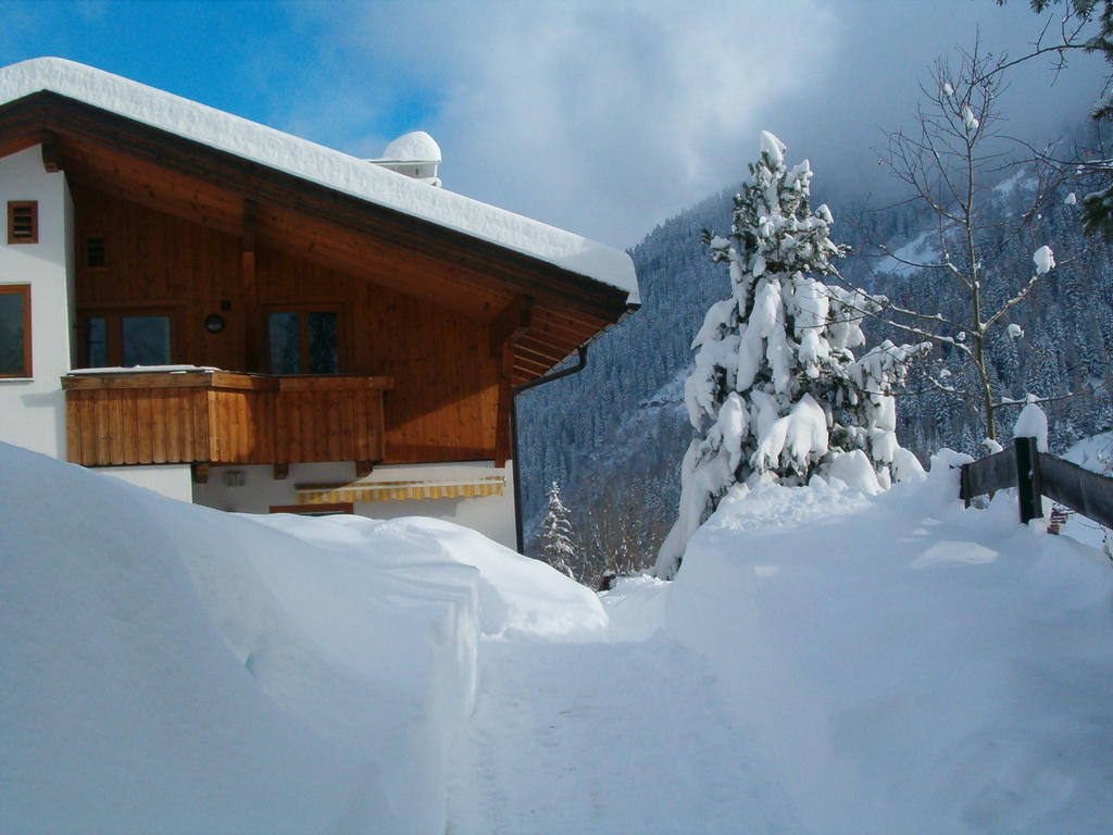 Haus Saumspitz Apartamento Sankt Anton am Arlberg Exterior foto